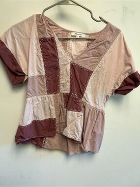 Madewell Patchwork V-Neck Short Sleeve Top in Dusty Mauve and Rosewood